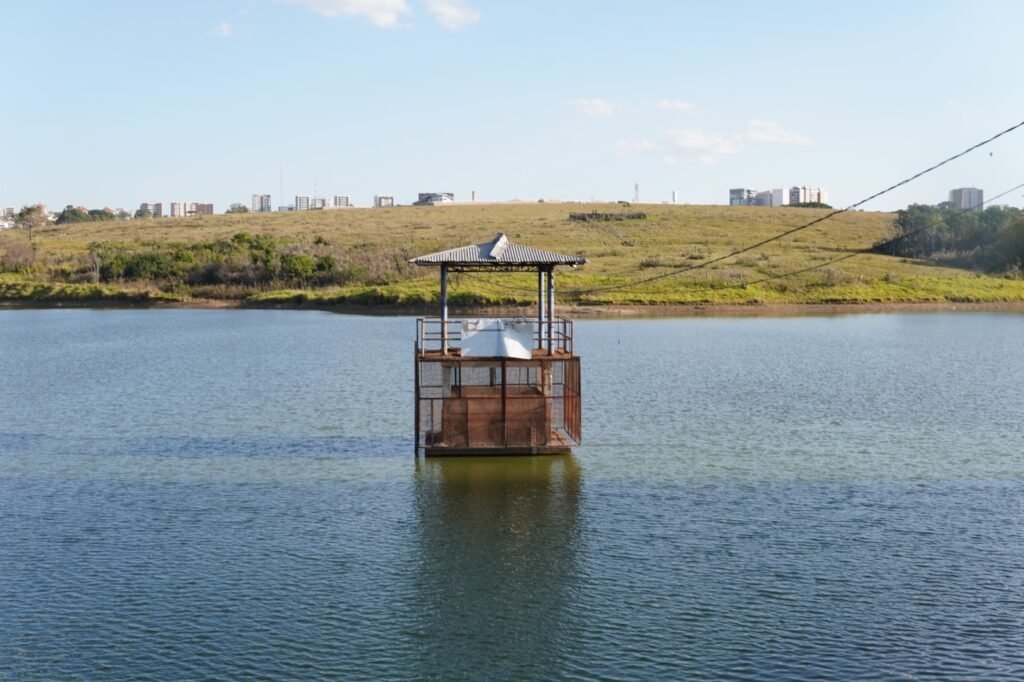 Mais do que um recurso natural a agua e um patrimonio compartilhado por todos
